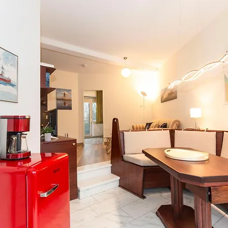 Διαμέρισμα Marina 94-links