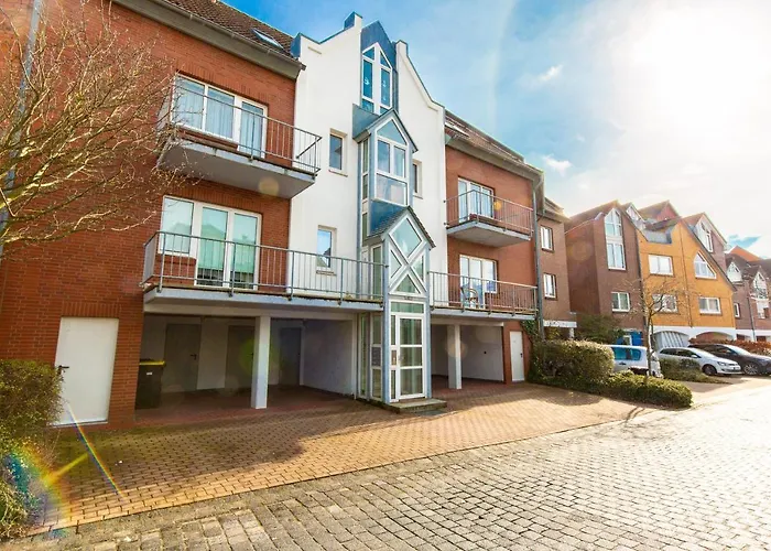 Marina 94-links * Cuxhaven